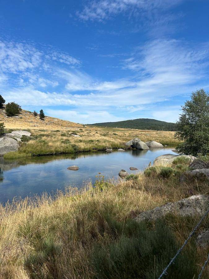 Casa rural para 5 personas, con vistas además de terraza y jardín, Se admiten mascotas - 1