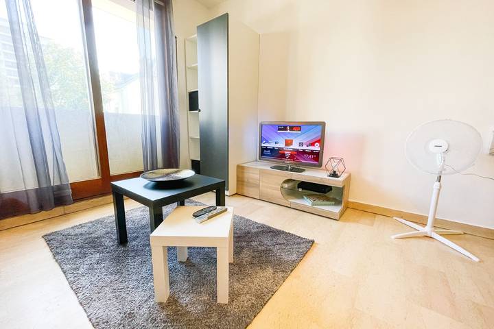 Studio entier, #Fq | La Pause Grenobloise  🗺️ | Studio - Balcon in Grenoble, Isère