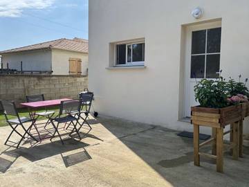 Gîte pour 3 personnes, avec terrasse à Santa-Maria-Poggio
