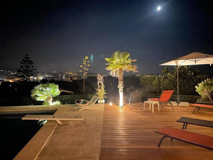 Gîte pour 2 personnes, avec vue ainsi que piscine et jardin à Grosseto-Prugna - 4