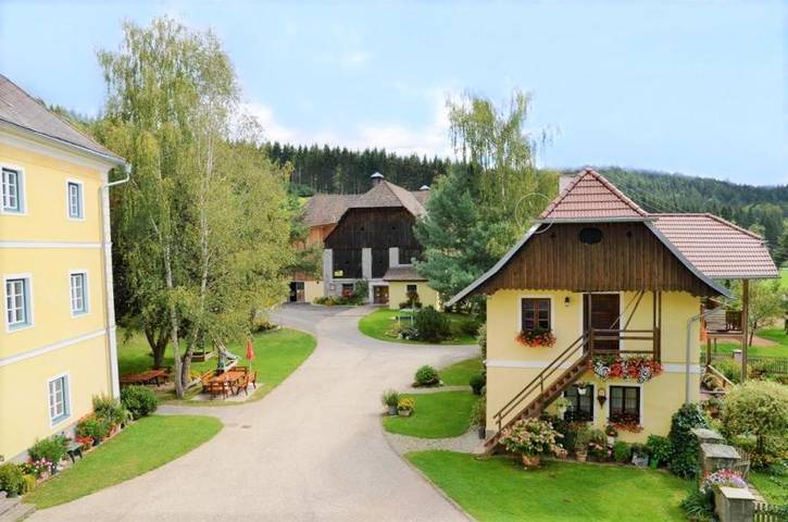 Ferienwohnung für 2 Personen, mit Garten und Ausblick