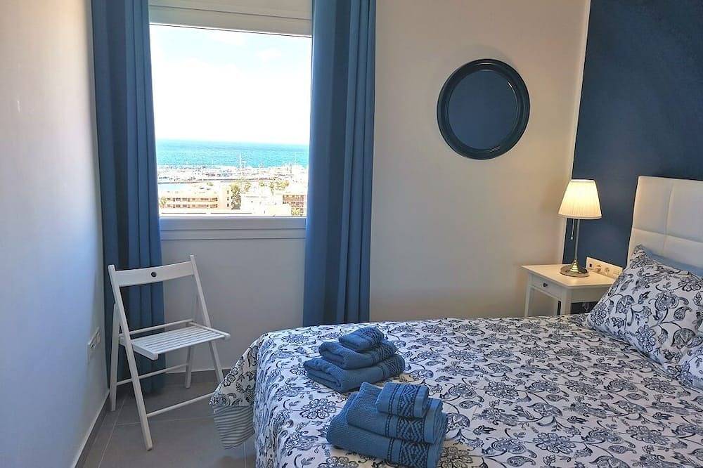 Ganze Wohnung, 2 Sz Apartment in bester Lage in Los Cristianos, Arona