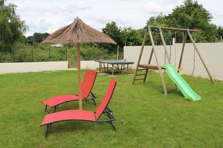 Gîte pour 12 personnes, avec Terrasse et Jardin en Vendée - 4