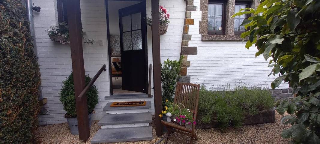 Maison d’hôte pour 2 personnes, avec vue ainsi que piscine et jardin à Marche-en-Famenne - 3