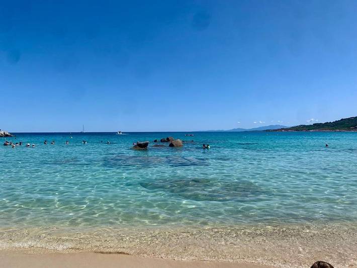 Gîte pour 4 personnes, avec vue ainsi que terrasse et jardin dans Gare du Club Med Cocody - 3