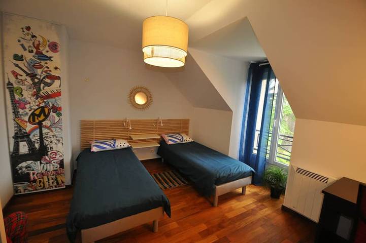 Gîte pour 8 personnes, avec terrasse et jardin à Couilly-Pont-aux-Dames - 4