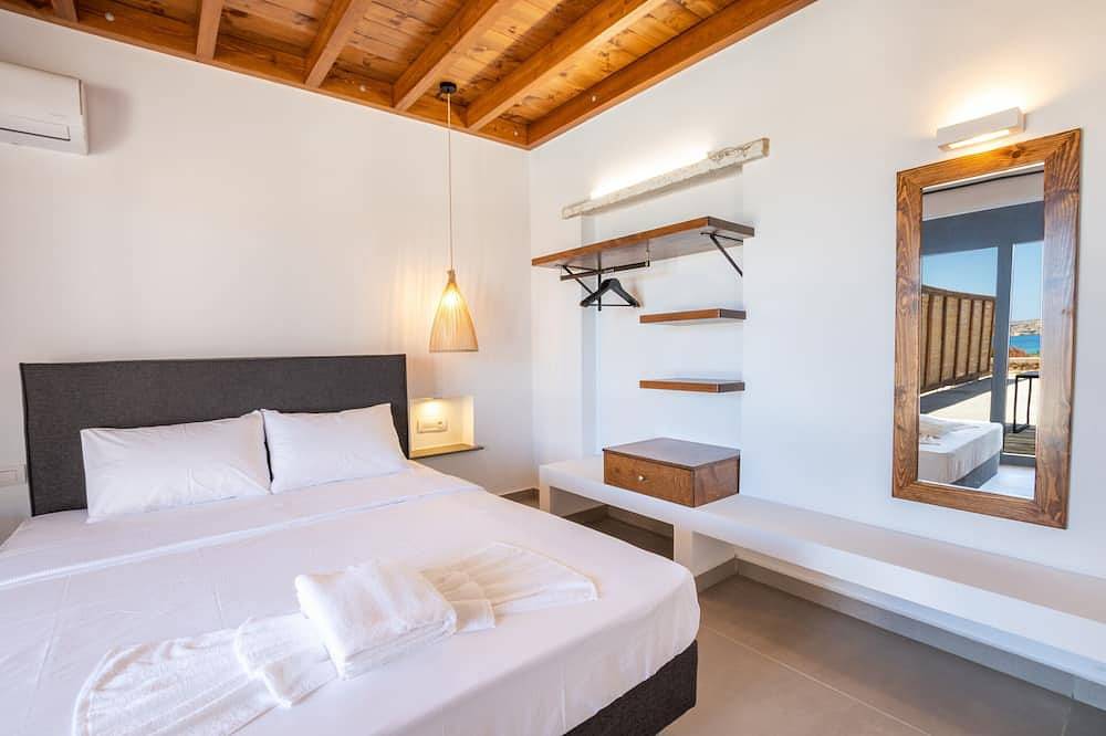 Cato Agro 2, Seaside Villa with Private Pool in Karpathos
