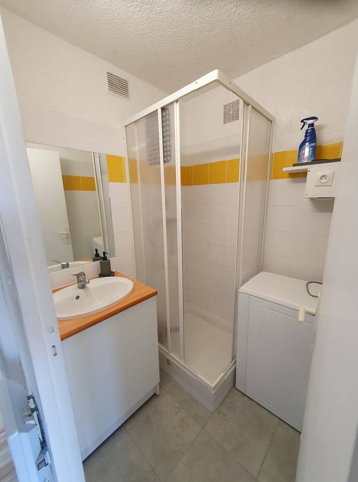 Gîte pour 4 personnes, avec jardin ainsi que terrasse et piscine dans Vallée d'Ossau - 4