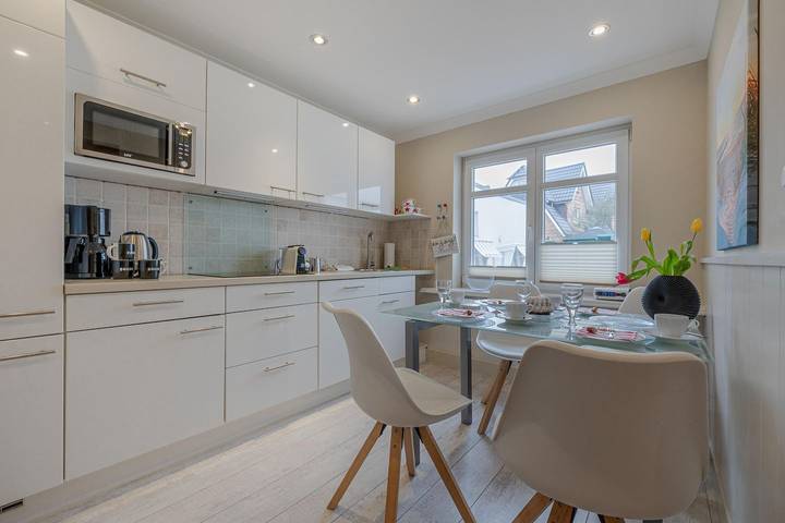 Ferienwohnung für 4 Personen, mit Terrasse in Westerland - 3