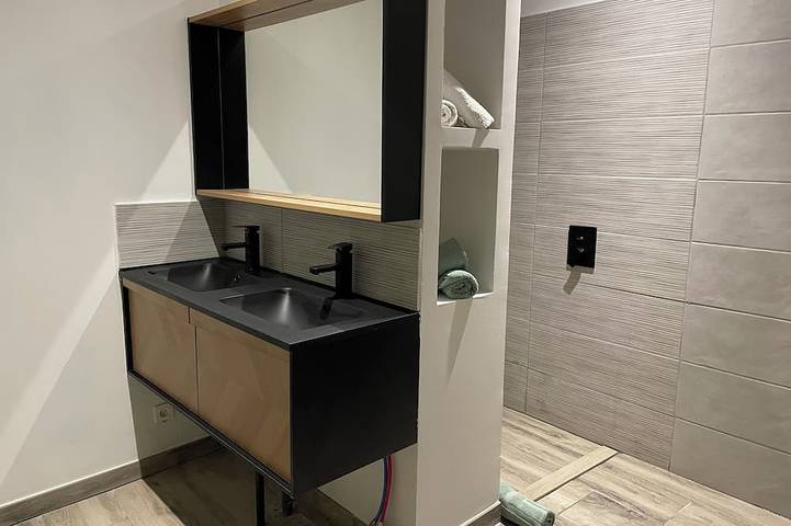 Ganze Wohnung, Joli T2 Dans le Centre de Mèze in Mèze, Mittelmeerküste (Frankreich)