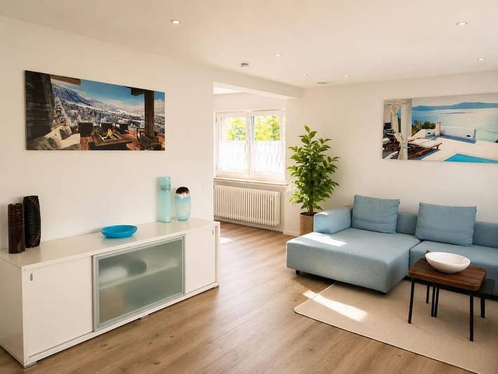 Ferienwohnung für 3 Personen, mit Balkon und Terrasse sowie Garten in Much