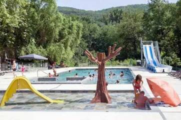 Location de vacances pour 6 personnes, avec piscine et terrasse, animaux acceptés à Martres-Tolosane