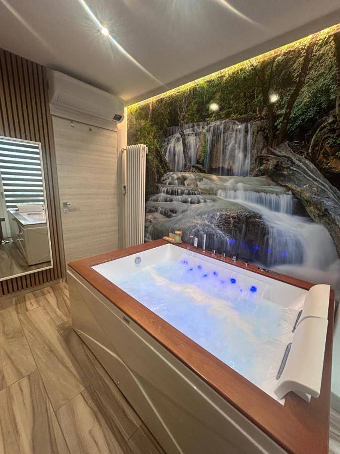 Location de vacances pour 4 personnes, avec balcon ainsi que vue et sauna, animaux acceptés à Omegna