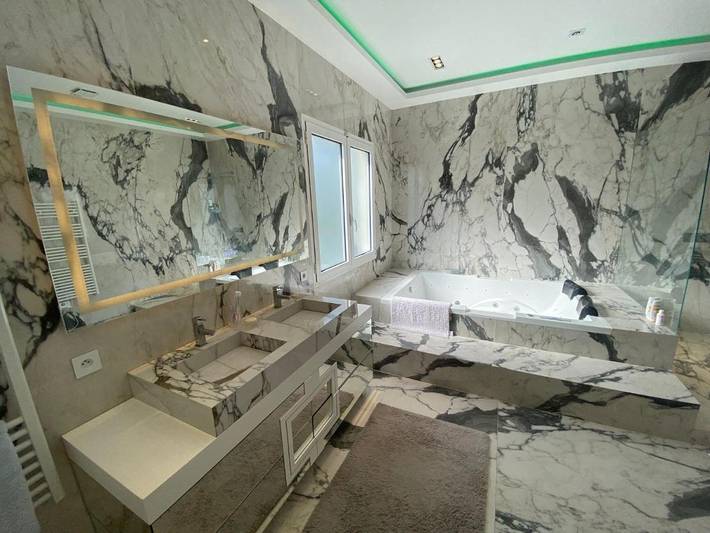 Location de vacances pour 10 personnes, avec terrasse et piscine à Saint-Maur-des-Fossés - 3