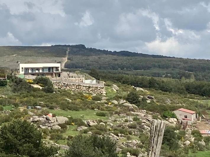 Casa rural para 4 personas, con vistas y jardín en Navarredonda de Gredos - 2