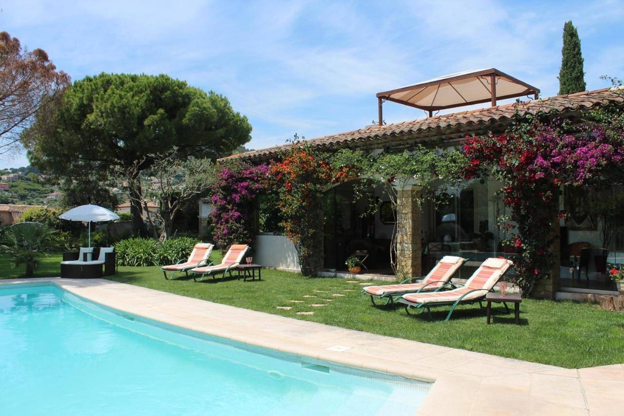 Deluxe Double or Twin Room with Garden View in Antibes, Côte méditerranéenne (France)