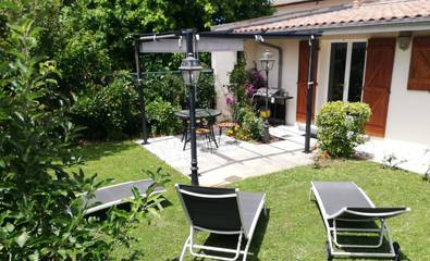 Gîte pour 3 personnes, avec terrasse et jardin dans Plage du Betey