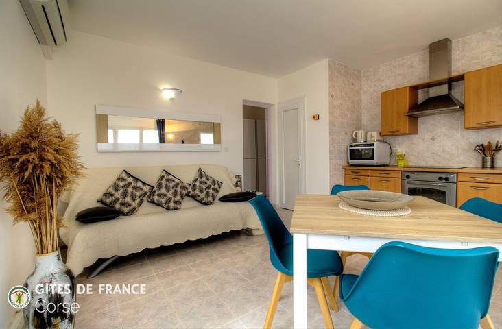 Gîte pour 2 personnes, avec Terrasse et Jardin à Luri - 4