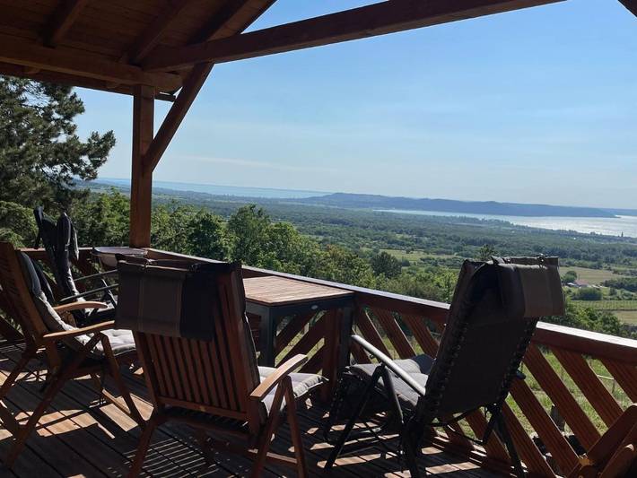 Chalet für 4 Personen, mit Garten und Whirlpool in Ungarn