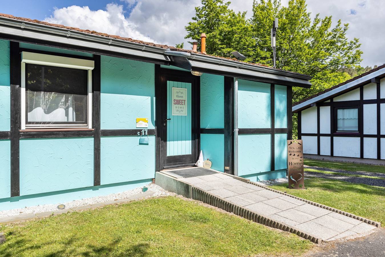 Ferienhaus 'Sweet Home' mit Bergblick, privater Terrasse und Wi-Fi in Machtlos, Ronshausen
