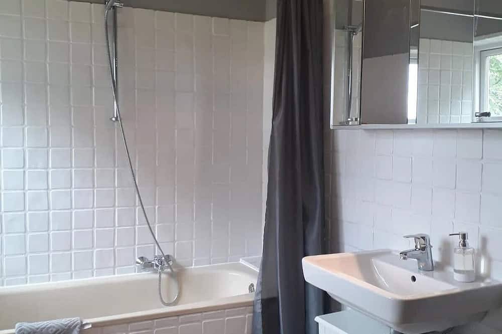 Ganze Wohnung, Gemütliches 1-Zimmer Apartment mit großer Terrasse in Waabs, Rendsburg-Eckernförde