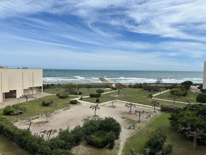 Gîte pour 5 personnes, avec jardin et vue dans Port Saint Ange - 2