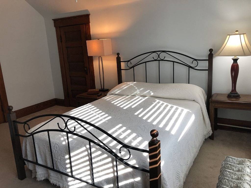 Vintage Oakley Home in Cincinnati, Hamilton County (OH)