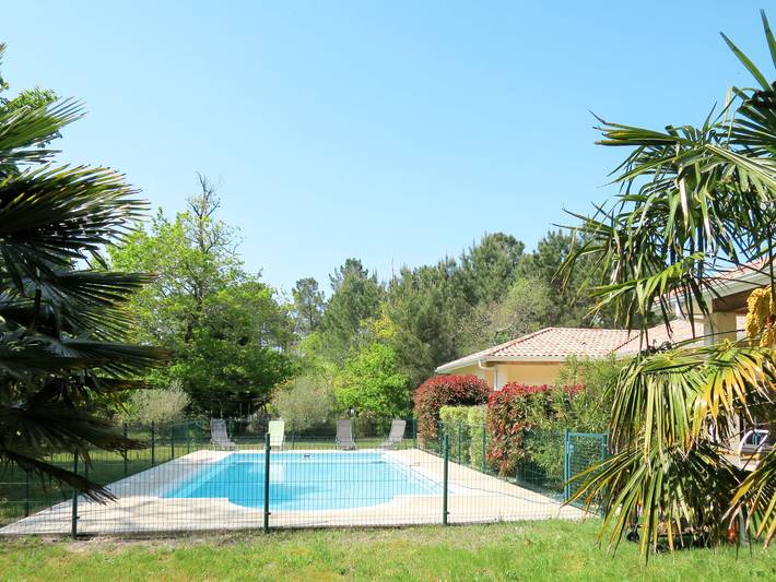 Location de vacances pour 8 personnes, avec jardin et terrasse à Grayan-et-l'Hôpital - 3