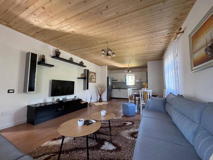 Villa pour 8 personnes, avec balcon et vue