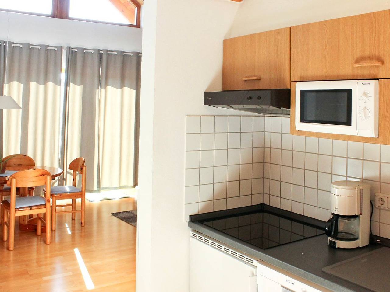 Ganze Wohnung, Ferienwohnung Kuprella 2 - familienfreundlich mit Liegewiese und Seezugang in Nonnenhorn, Bayerisch Schwaben