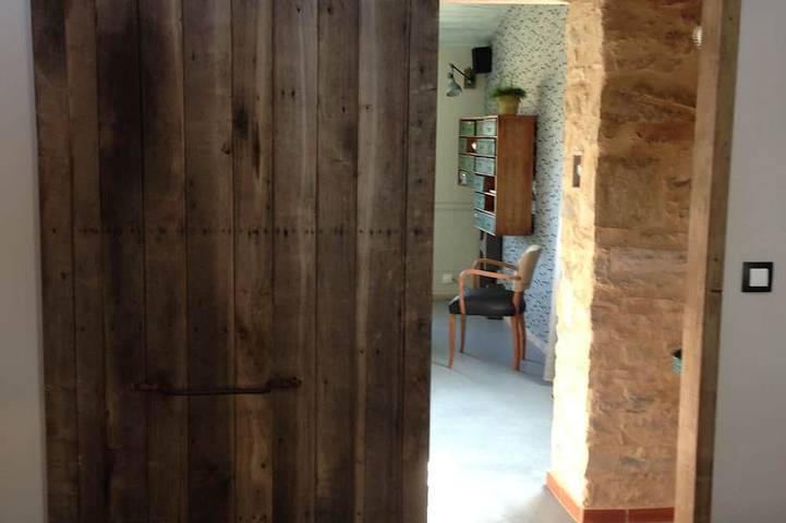 Gîte pour 6 personnes, avec terrasse ainsi que jardin et jacuzzi à Martigné-Ferchaud - 2