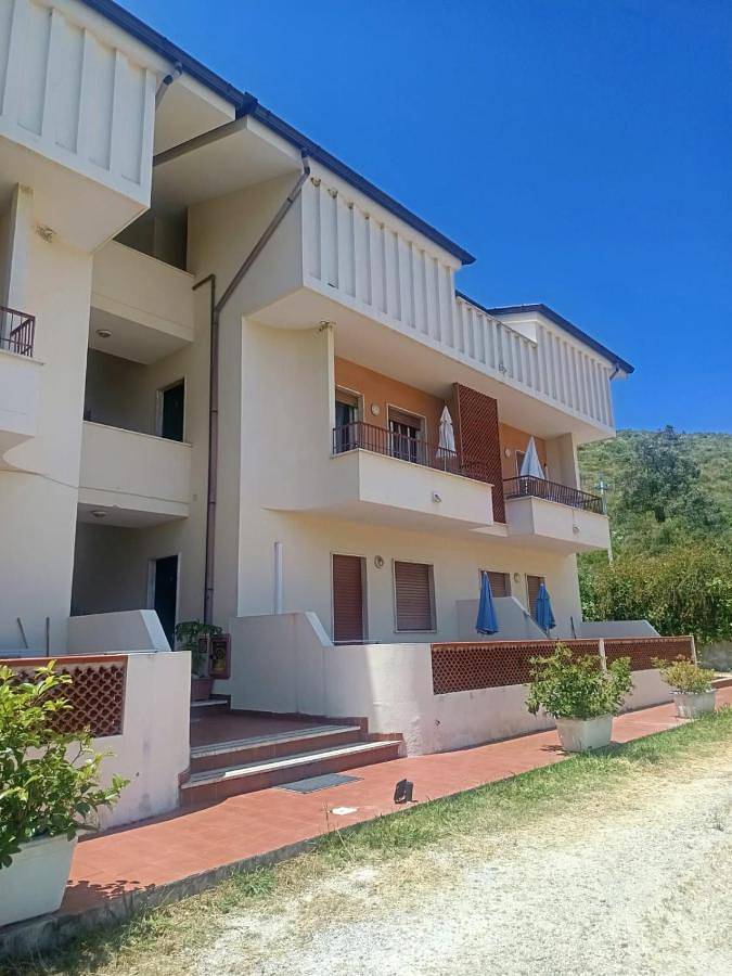 Hôtel pour 3 personnes, avec Terrasse et Jardin à Santa Marina - 3