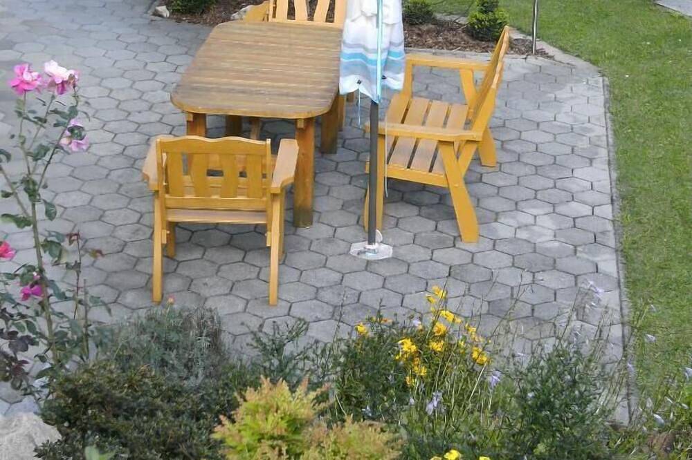 Ganze Wohnung, Gemütliche Ferienwohnung (68qm) im Herzen des Bayerischen Waldes in Blaibach, Ostbayern