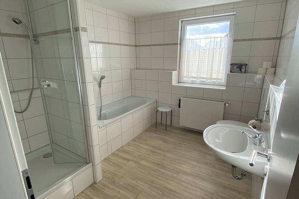 Entire apartment, Casa Alexandra App 350 Holiday apartment in Sandhausen, Rhine Plain