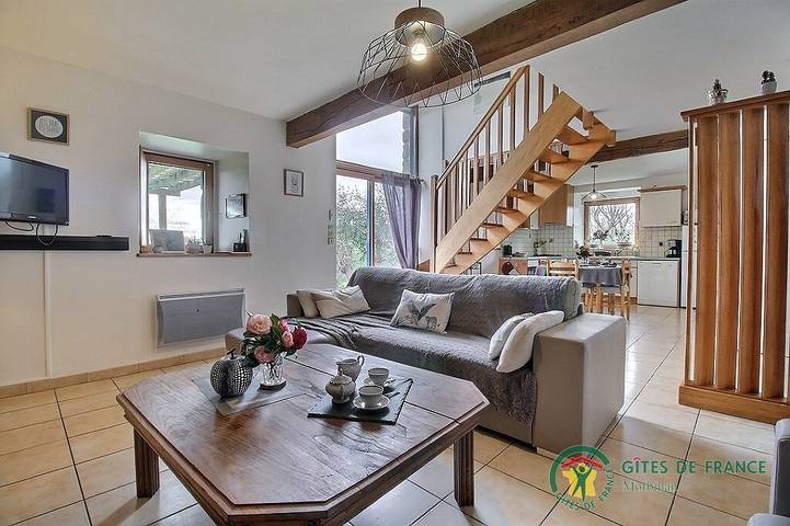 Gîte pour 4 personnes, avec jacuzzi et sauna ainsi que terrasse et jardin à Limerzel - 4