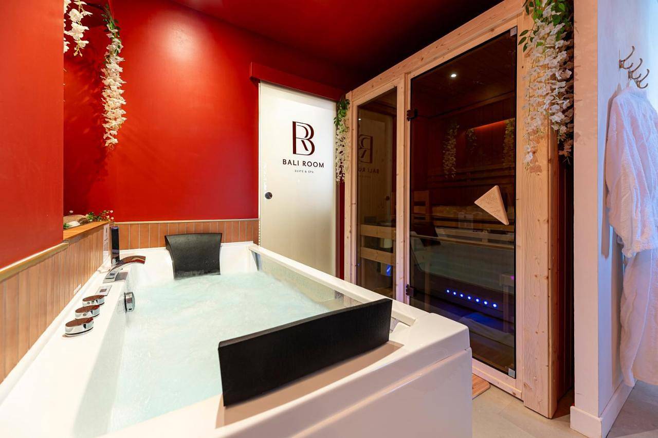 Appartement entier, Suite bien être - Sauna & Spa privatif - Baliroom Château Thierry in Château-Thierry, Aisne