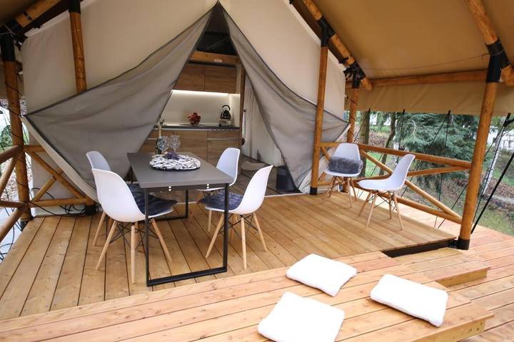 Camping für 6 Personen, mit Ausblick und Garten in Tschechien - 2