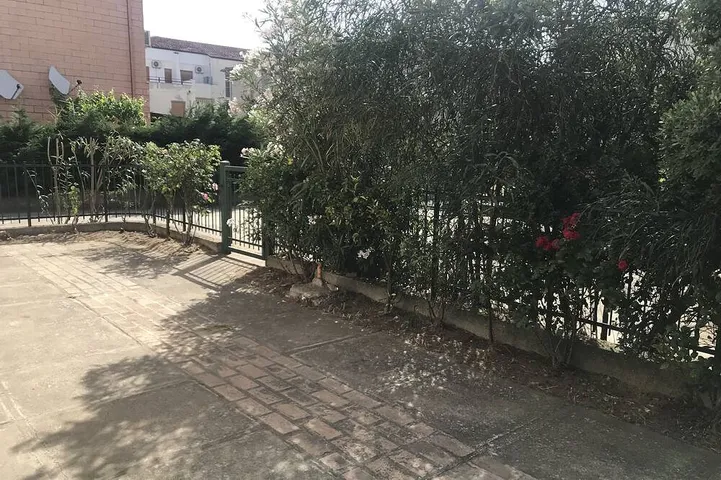 Villa für 6 Personen, mit Garten und Balkon - 1