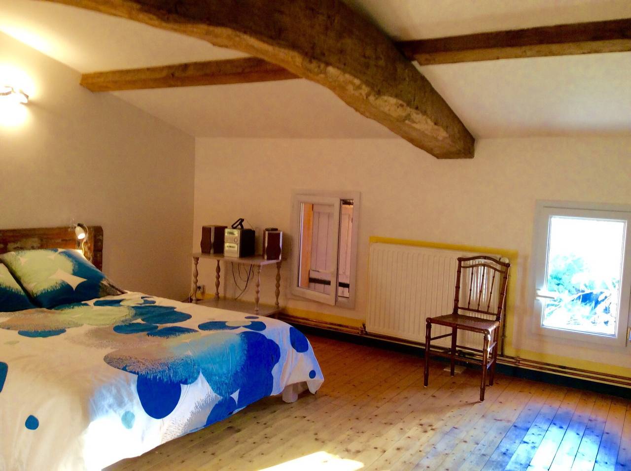 Gîte de Bossuet – Wi-Fi, Jardin et Climatisation près de Bordeaux et de la côte Atlantique in Saint-Denis-de-Pile, Région de Libourne
