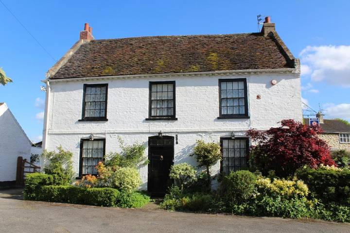 Bed and breakfast for 2 people, with garden and view in York