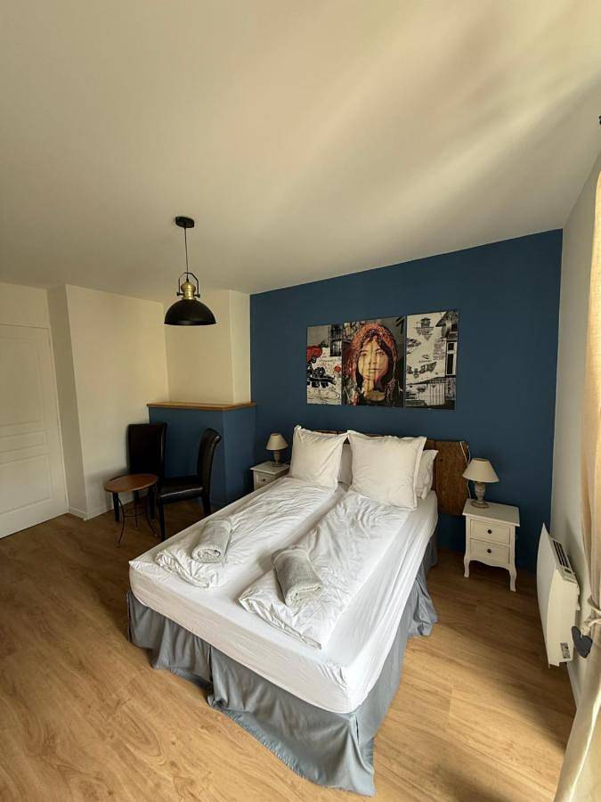 Triple Room with Garden View in Saint-Côme-d'Olt, Parc naturel régional de l'Aubrac