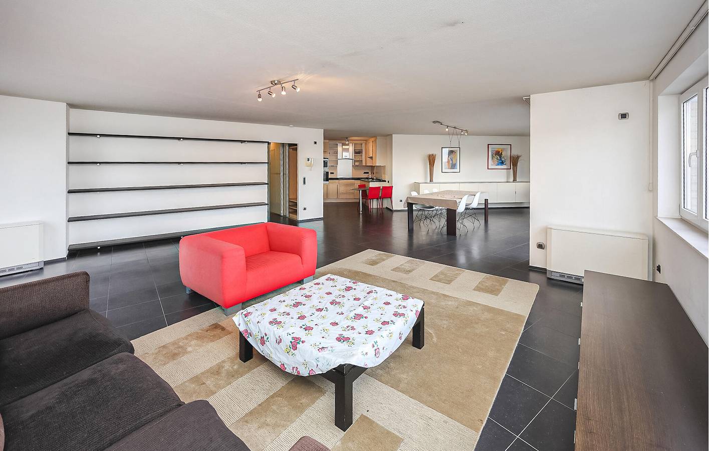 Apartamento vacacional entero, Apartamento de vacaciones para 8 personas con terraza in Ciudad de Ostende, Ostende