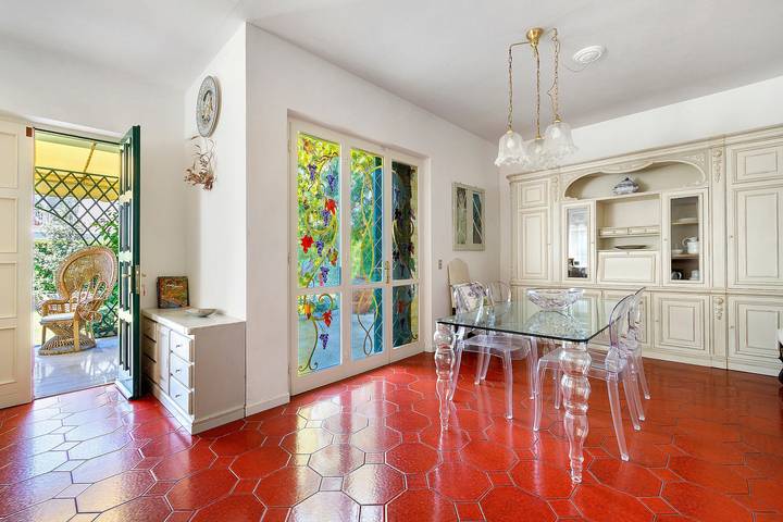 Villa en Forte dei Marmi a pocos minutos del mar in Forte dei Marmi, Costa de la Maremma