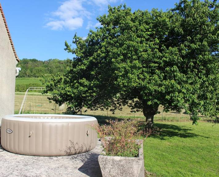 Location de vacances pour 15 personnes, avec jardin et vue, animaux acceptés à Chézy-sur-Marne - 2