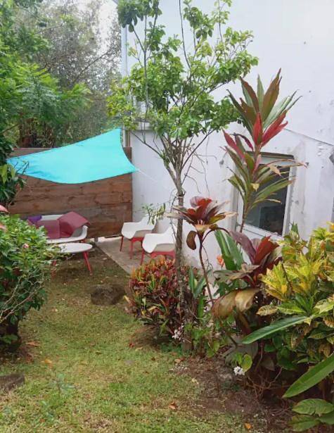 Gîte pour 2 personnes dans Jardin de Balata