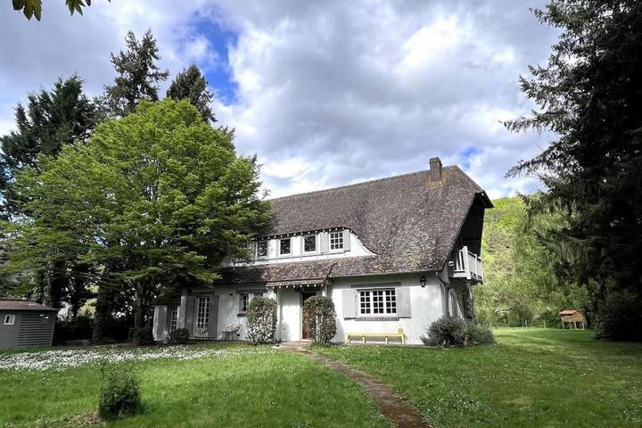 Location de vacances pour 8 personnes, avec terrasse à Heudreville-sur-Eure