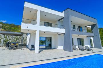 Villa für 9 Personen in Icici, Primorje-Gorski Kotar, Bild 3