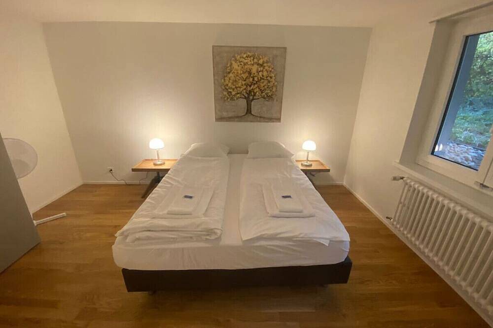 Entire apartment, Amazing 3Br flat in the city center (Sky9) in Zurich, Zurich district