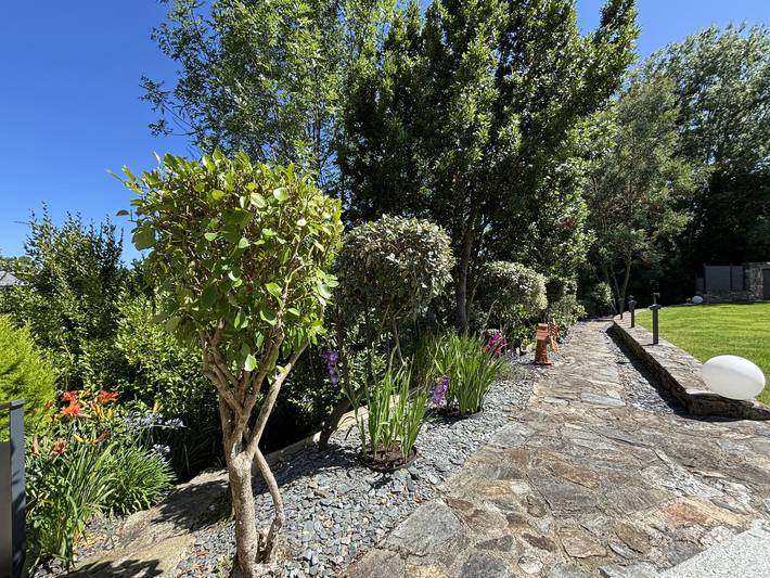 Location de vacances pour 14 personnes, avec jardin et terrasse à Lannion - 4