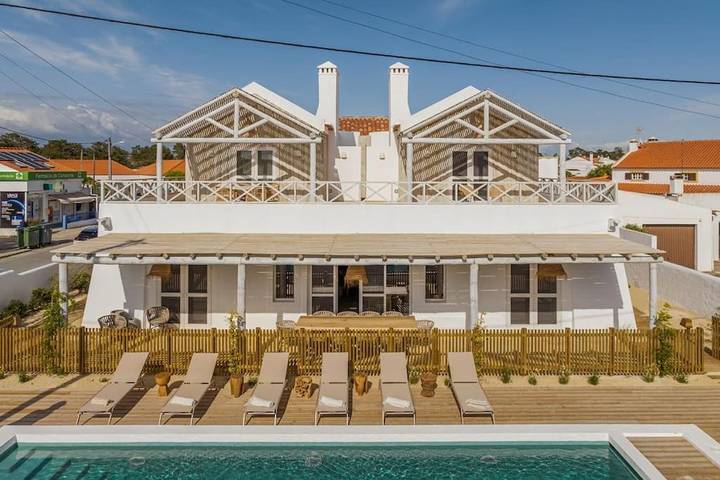 Appartement de vacances pour 6 personnes, avec Balcon et Terrasse ainsi que Piscine et Vue à Comporta